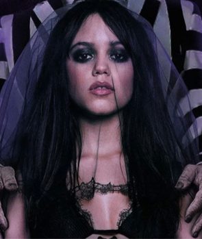 Astrid Deetz (Beetlejuice Beetlejuice)