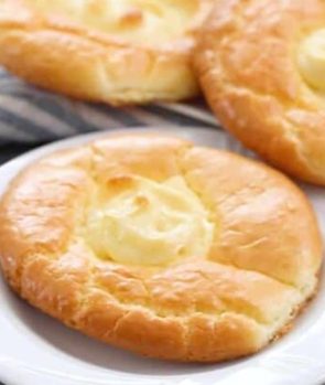 Cheese Danish