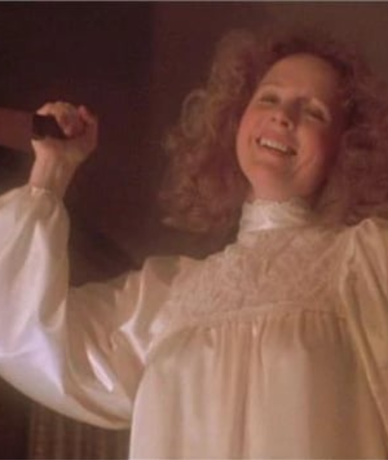 MARGARET WHITE (CARRIE)