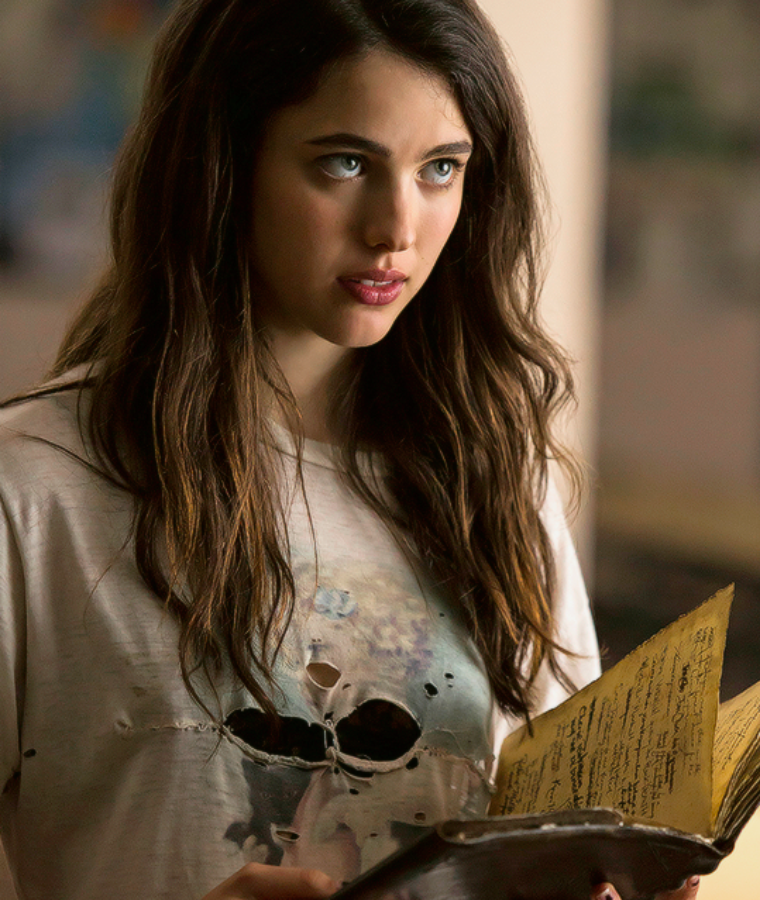 Mia Sutton in 'Death Note'