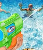 Water Gun / Super Soaker Fight